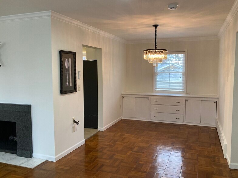 Building Photo - 6204 W Kimberly Rd