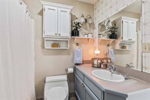 Building Photo - 3805 Hawick Ln