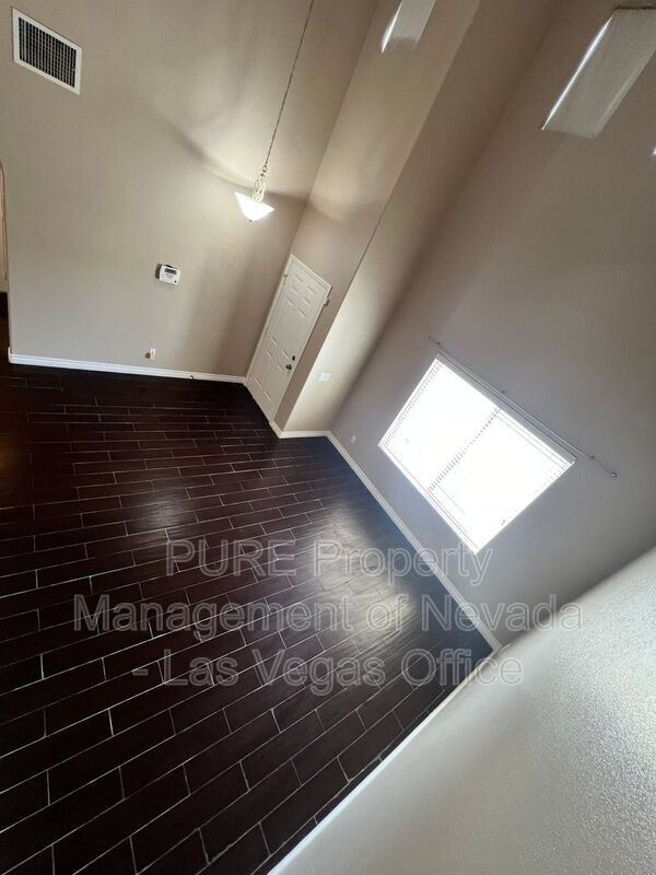 Building Photo - 5308 Las Cruces Heights St
