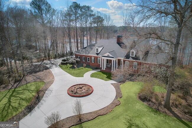 Building Photo - 300 Island Cove Dr