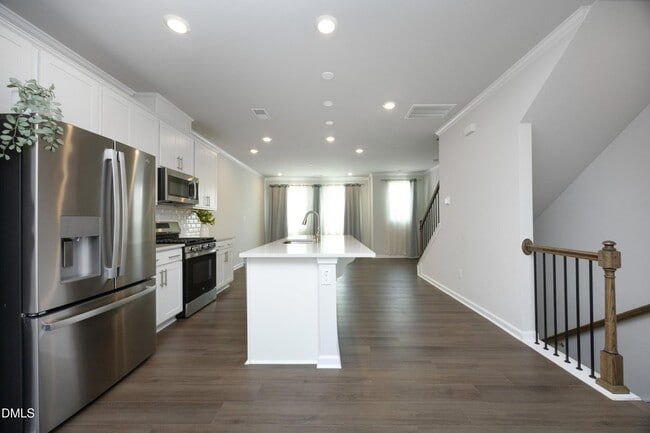 Building Photo - 1766 Night Sky Trl