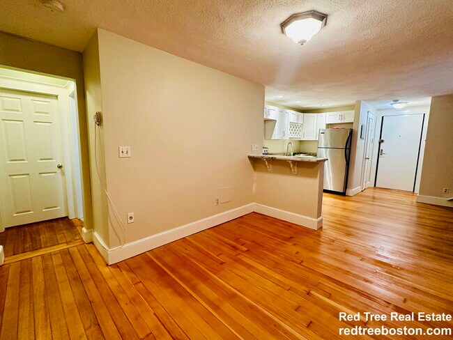 Building Photo - 39 South St