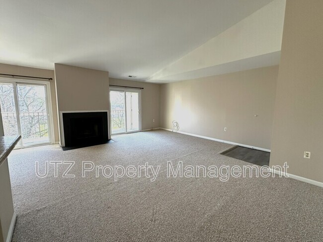Building Photo - 1111 Castle Harbor Way