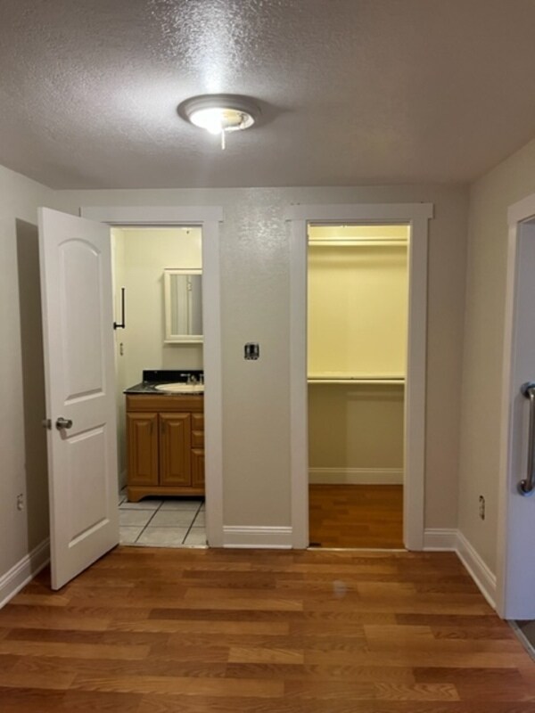 Building Photo - 4700 21st St N