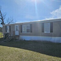 Building Photo - 604 Jackson St