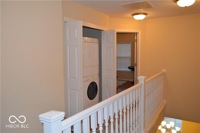 Building Photo - 117 9th St NW