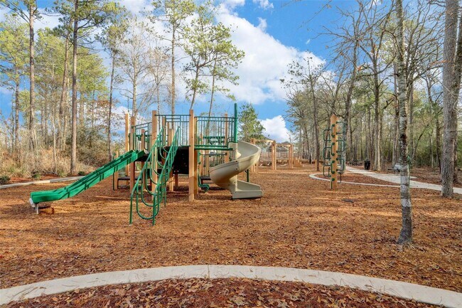 Building Photo - BRAND NEW! Lennar Homes Cottage Collection...