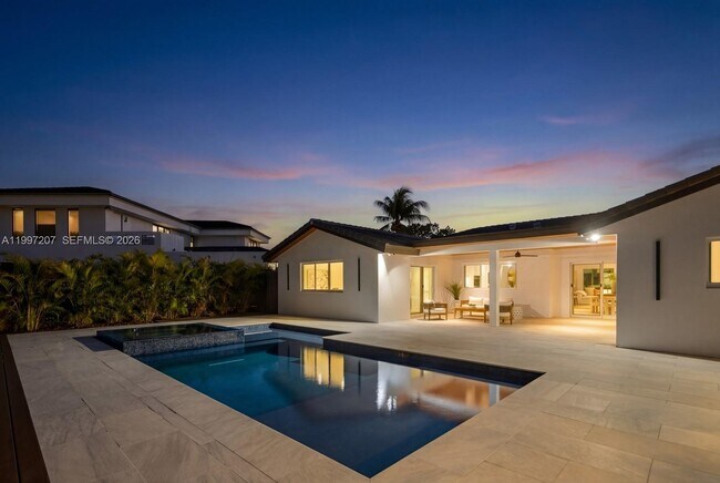 Building Photo - 19721 NE 23rd Ave