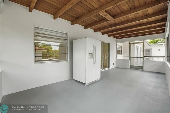 Building Photo - 10151 NW 35th St