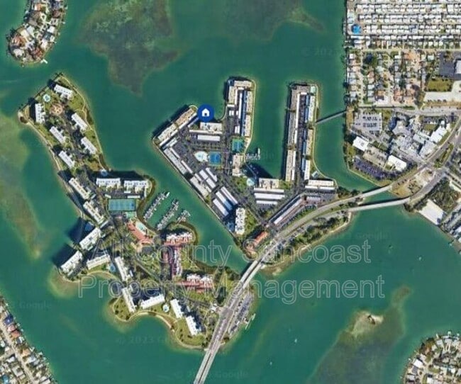 Building Photo - 7400 Sun Island Dr S