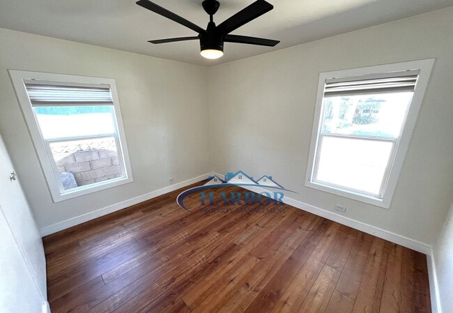 Building Photo - Spacious 3-Bedroom 1.5 Bath with a Large B...