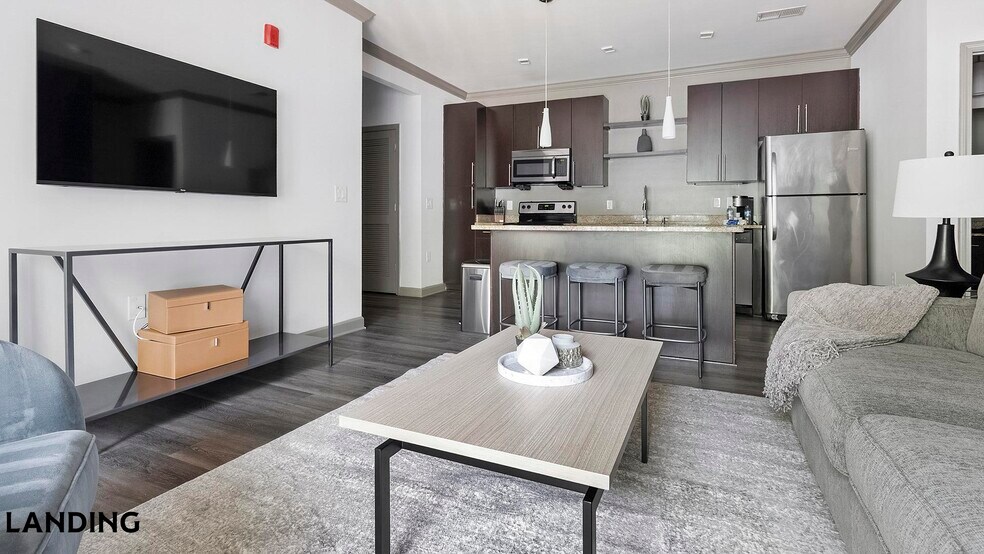 Building Photo - 11010 Northlake Landing Dr