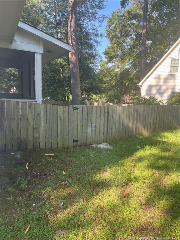 Building Photo - 1651 Baysden Ct