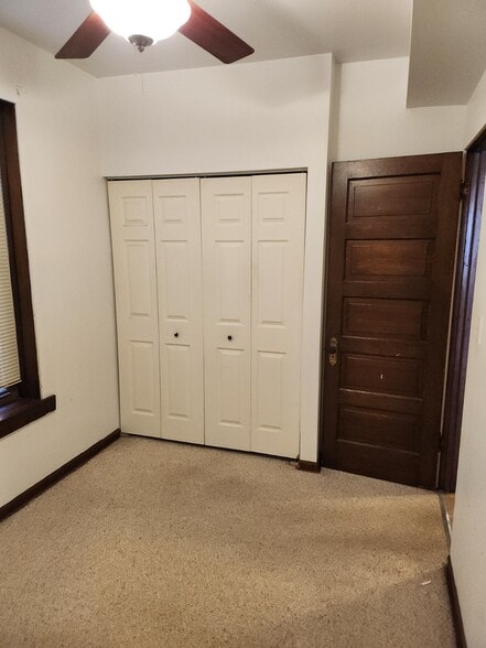 Building Photo - 3232 S Union Ave