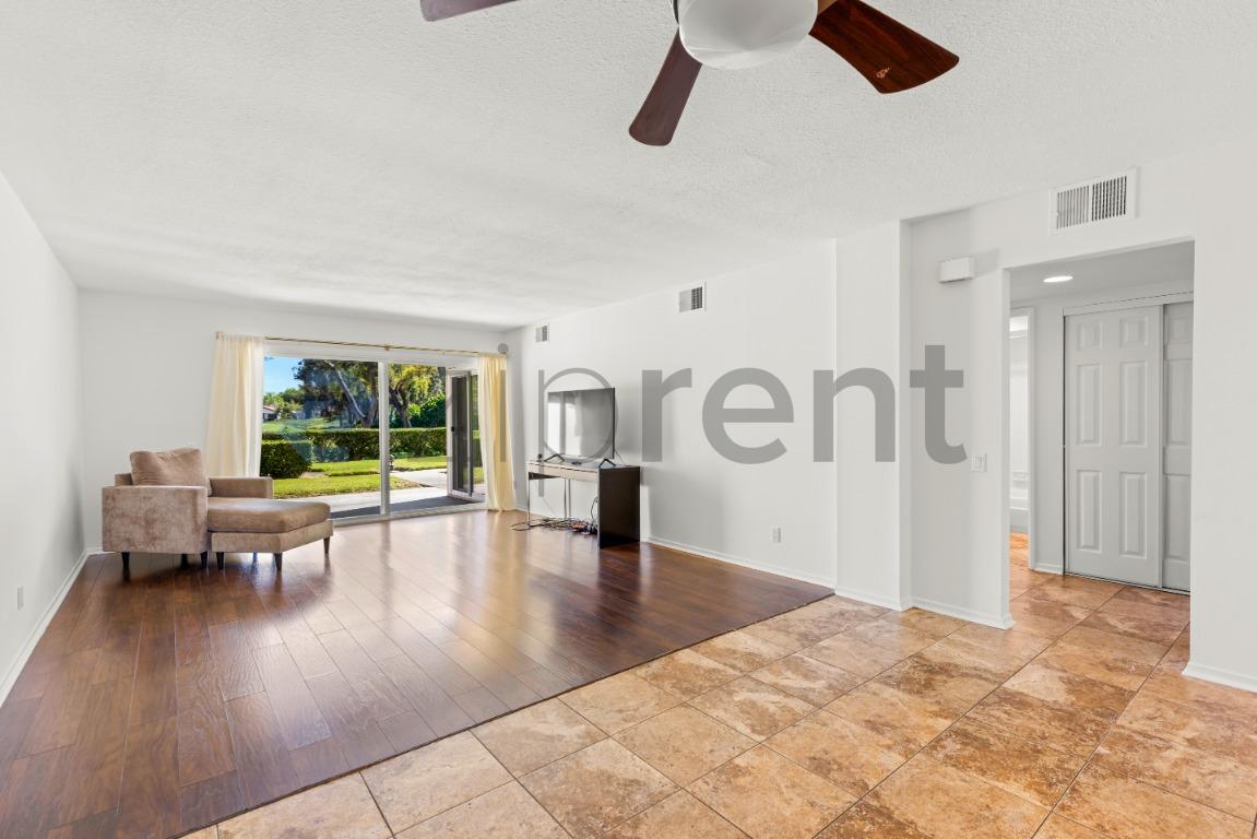 Building Photo - Unit Unit A