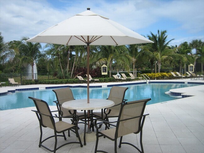 Building Photo - 4903 Midtown Ln