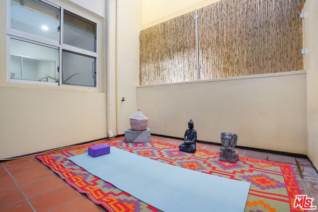 Building Photo - 245 Main St