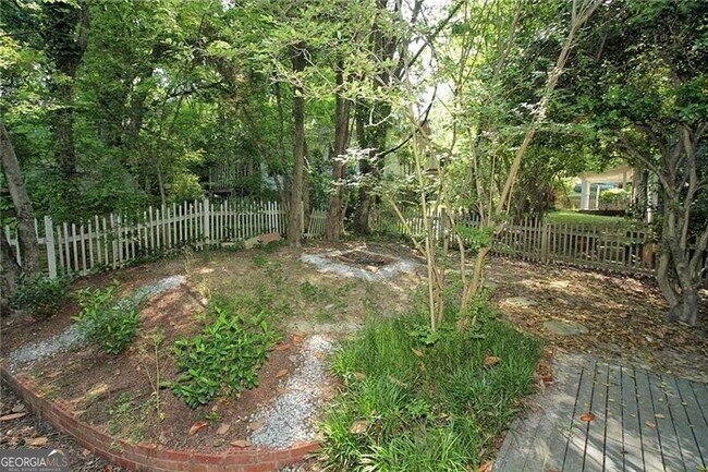 Building Photo - 2874 Burden St NW