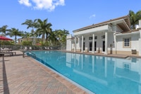 Building Photo - Palm Breeze