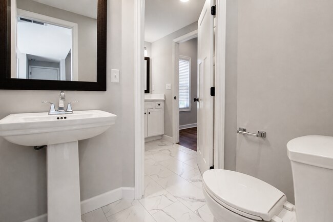 Building Photo - 1429 Village Lp