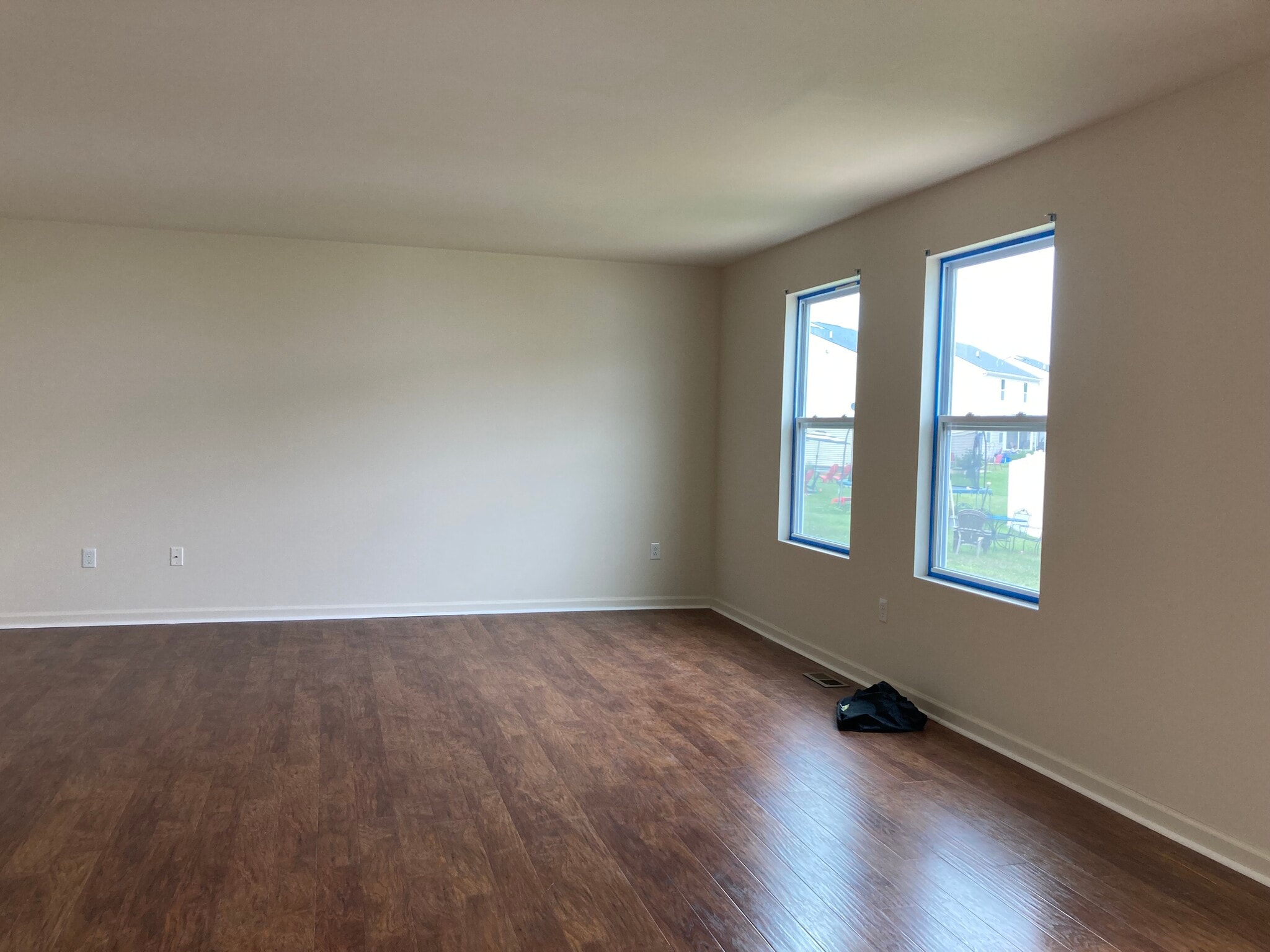 Building Photo - 8413 Walnut Hill