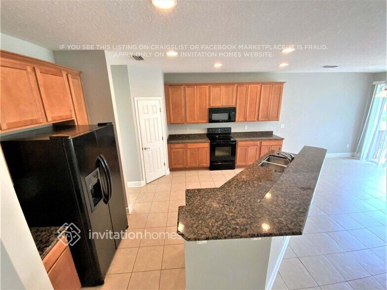 Building Photo - 2356 Crooked Pine Ln