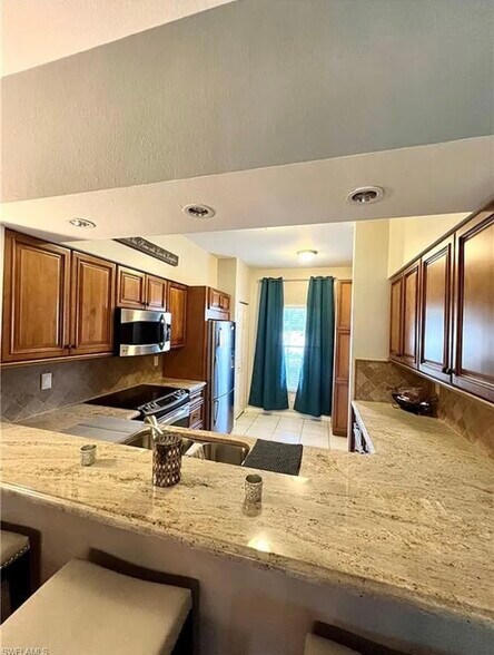 Building Photo - 3225 Cypress Glen Way