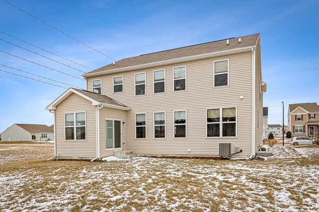 Building Photo - 3484 Birch Ln