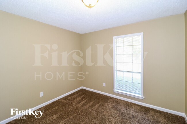 Building Photo - 3511 Morning Light Dr