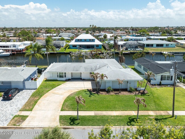 Building Photo - 458 Sandpiper Dr