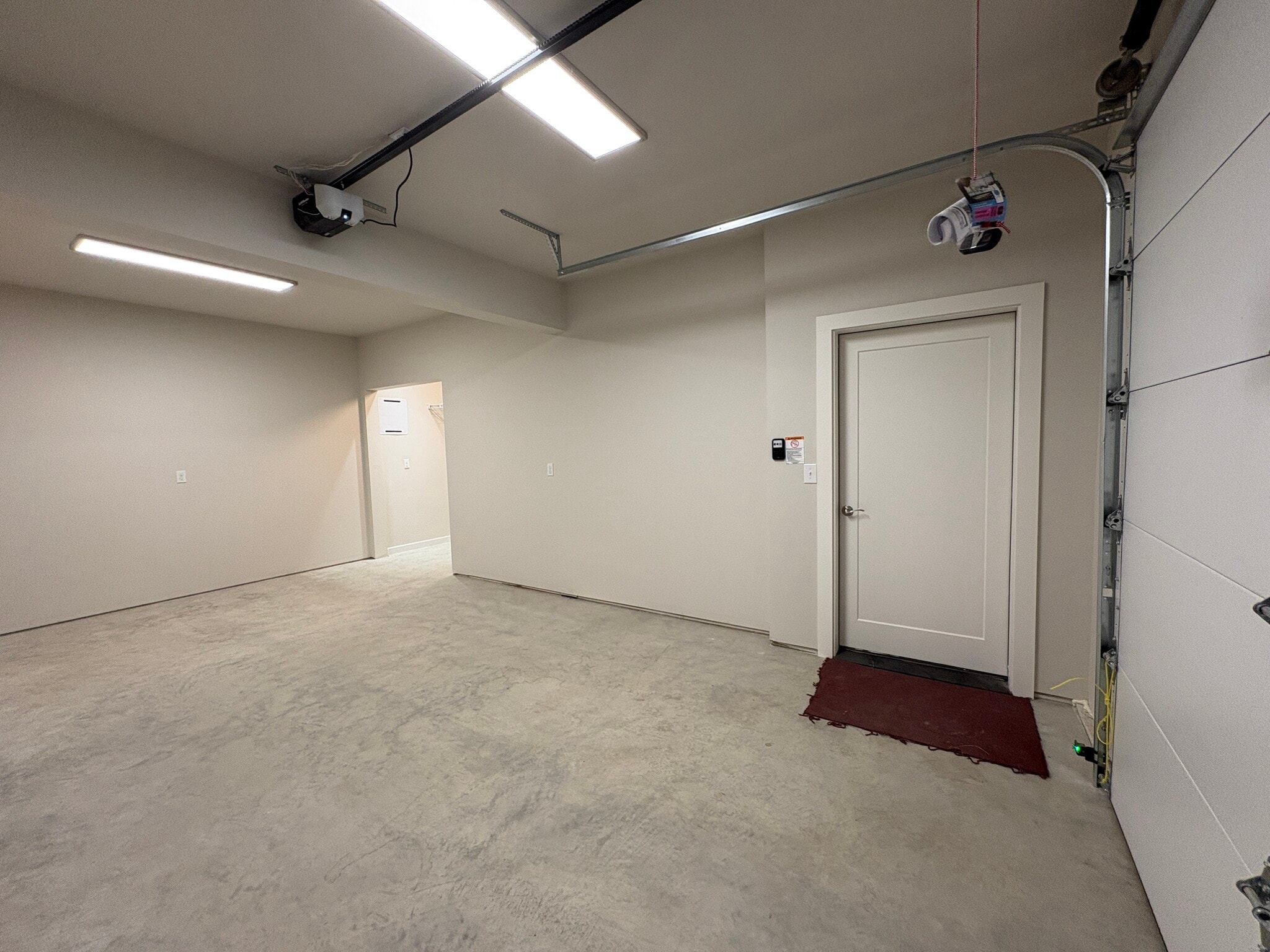 Building Photo - 2210 Arden Ct N