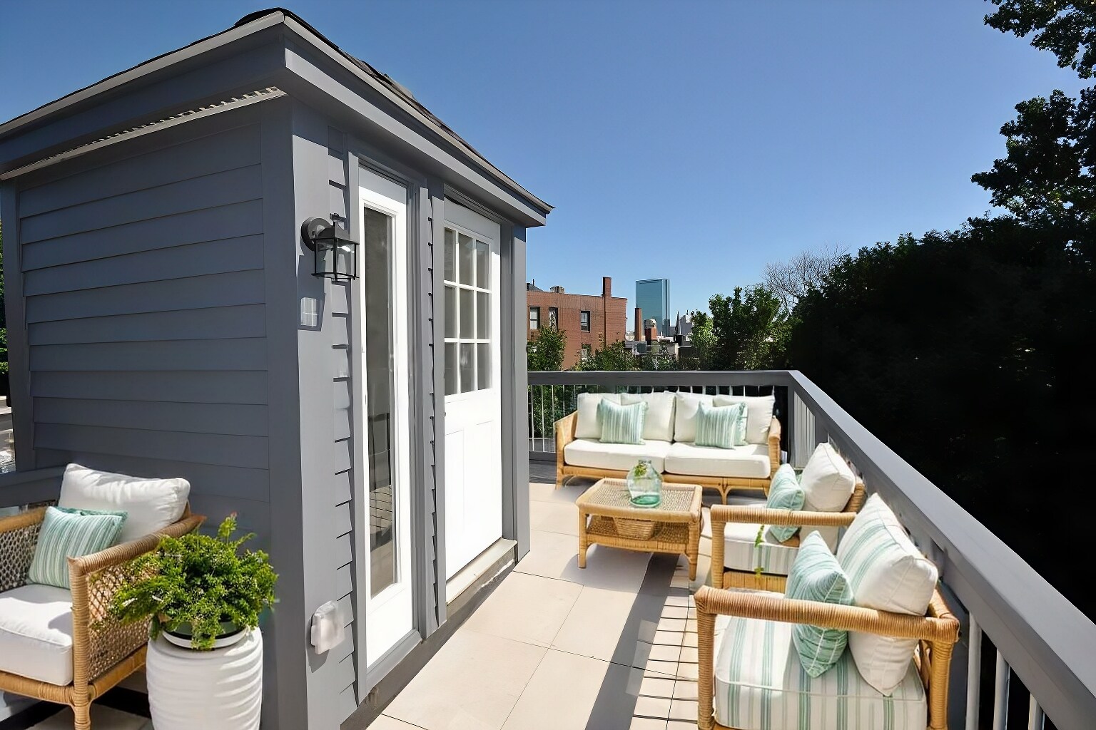 Building Photo - 22 Sussex St