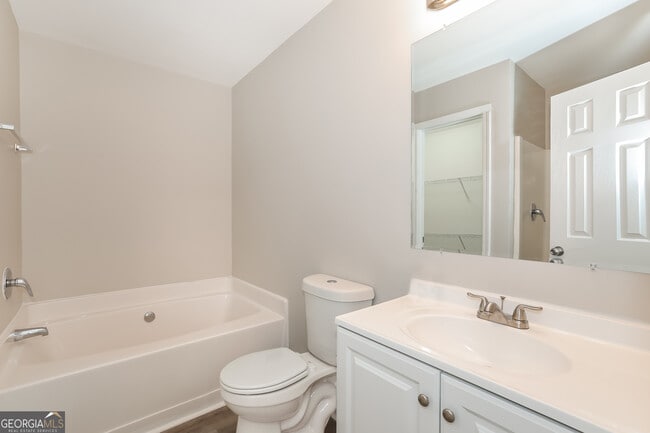 Building Photo - 4830 Tangerine Cir