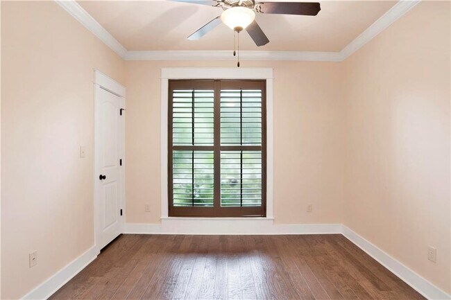 Building Photo - 7256 Atlanta Cir