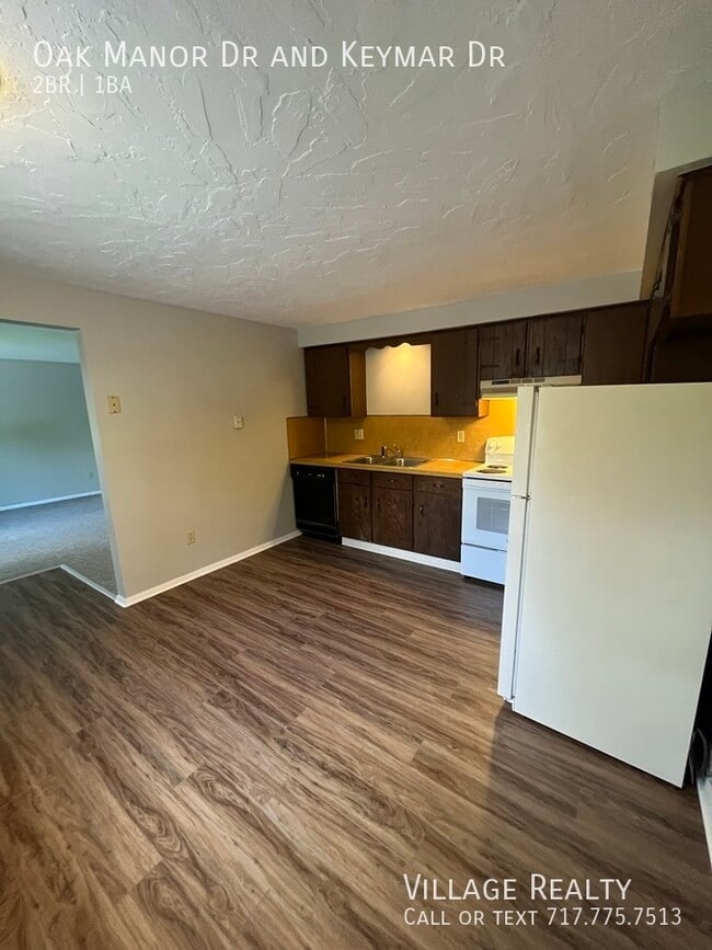 Building Photo - 176 Oak Manor Dr