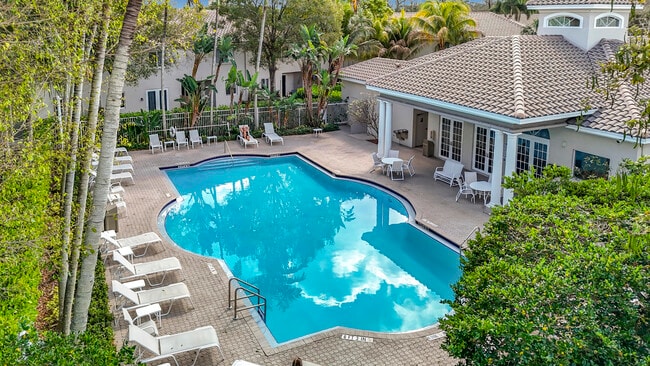 Building Photo - 4702 NW 59th Manor