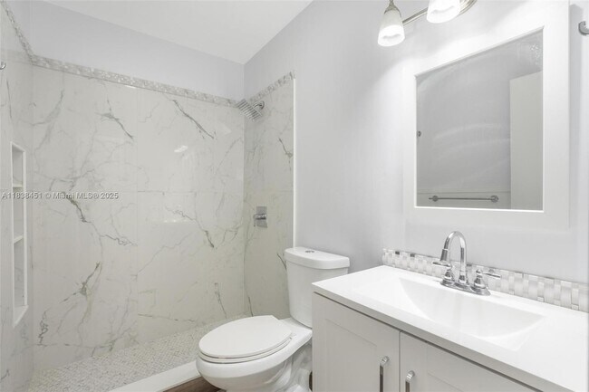 Building Photo - 700 SW 67th Ave