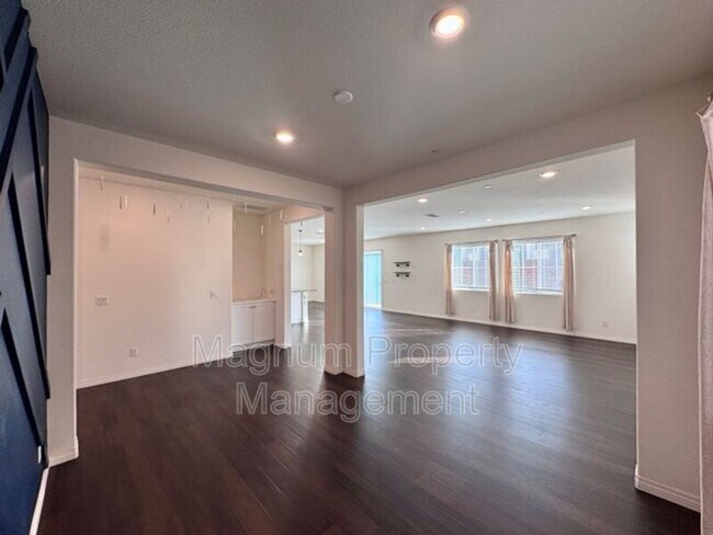 Building Photo - 29330 Morro Dr