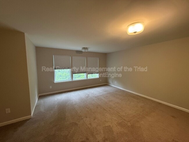 Building Photo - 2457 Dukes Hollow Ct