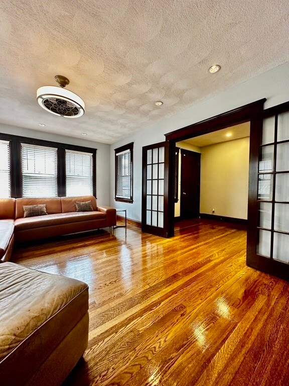 Building Photo - 4 Blakeville St