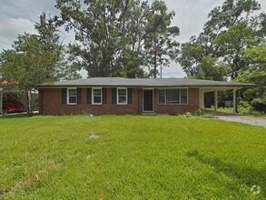 Building Photo - 2607 Springwood Dr