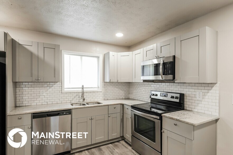 Building Photo - 8030 Kendrick Rd