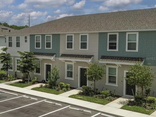 Building Photo - 8577 Daybreak St