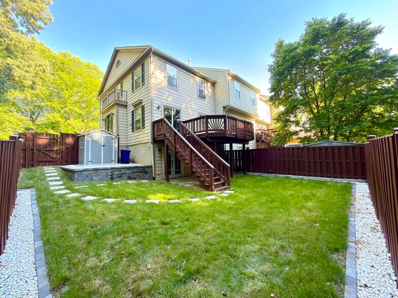Building Photo - 14052 Oxbridge Inn Ct