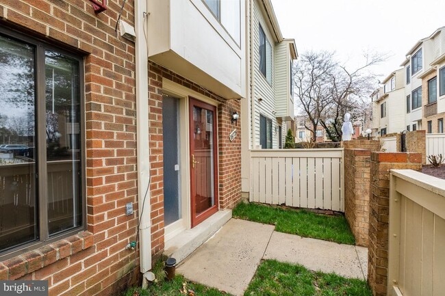 Building Photo - 18728 Nathans Pl