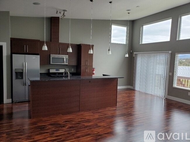 Building Photo - 2949 E Palmdale Dr