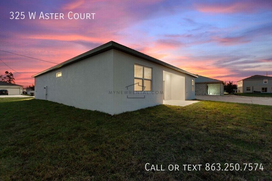 Building Photo - 325 W Aster Ct