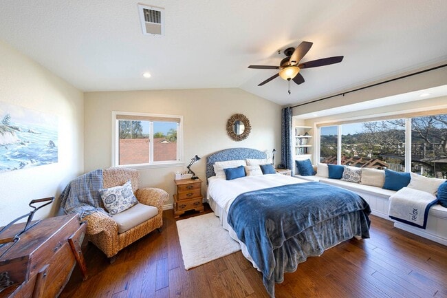 Building Photo - Adorable Short Term Furnished San Clemente Rental Home