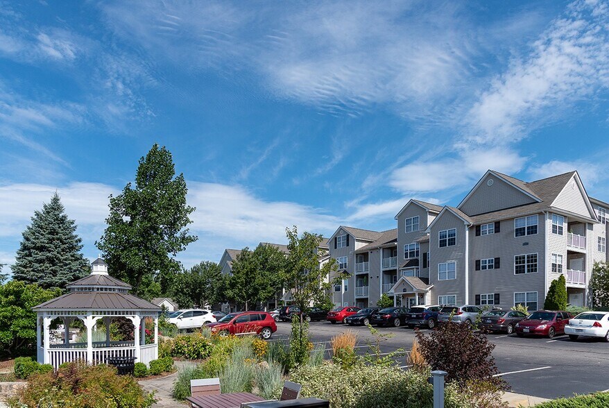 The Ledges One Avalon Dr Weymouth MA 02188 Apartment Finder