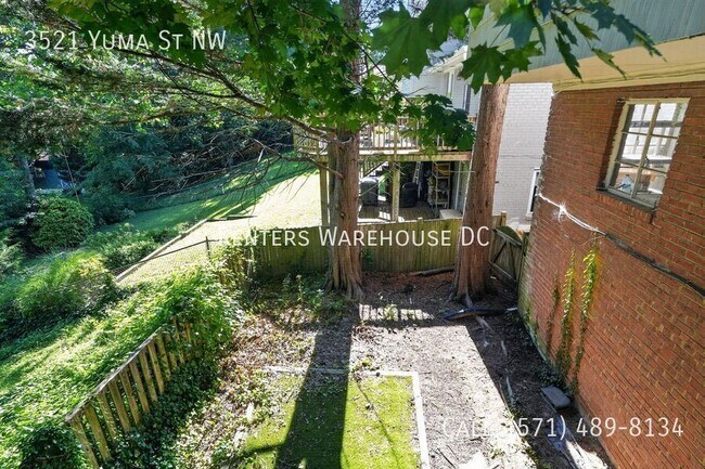 Building Photo - 3521 Yuma St NW